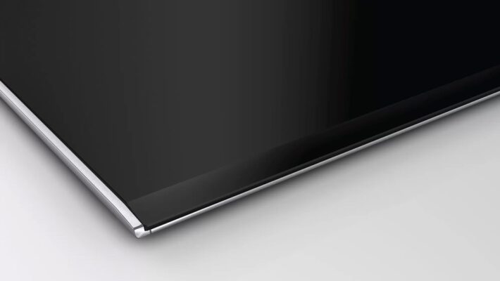 Bếp từ Bosch PXE875DC1E ba vùng nấu 80cm Series 8